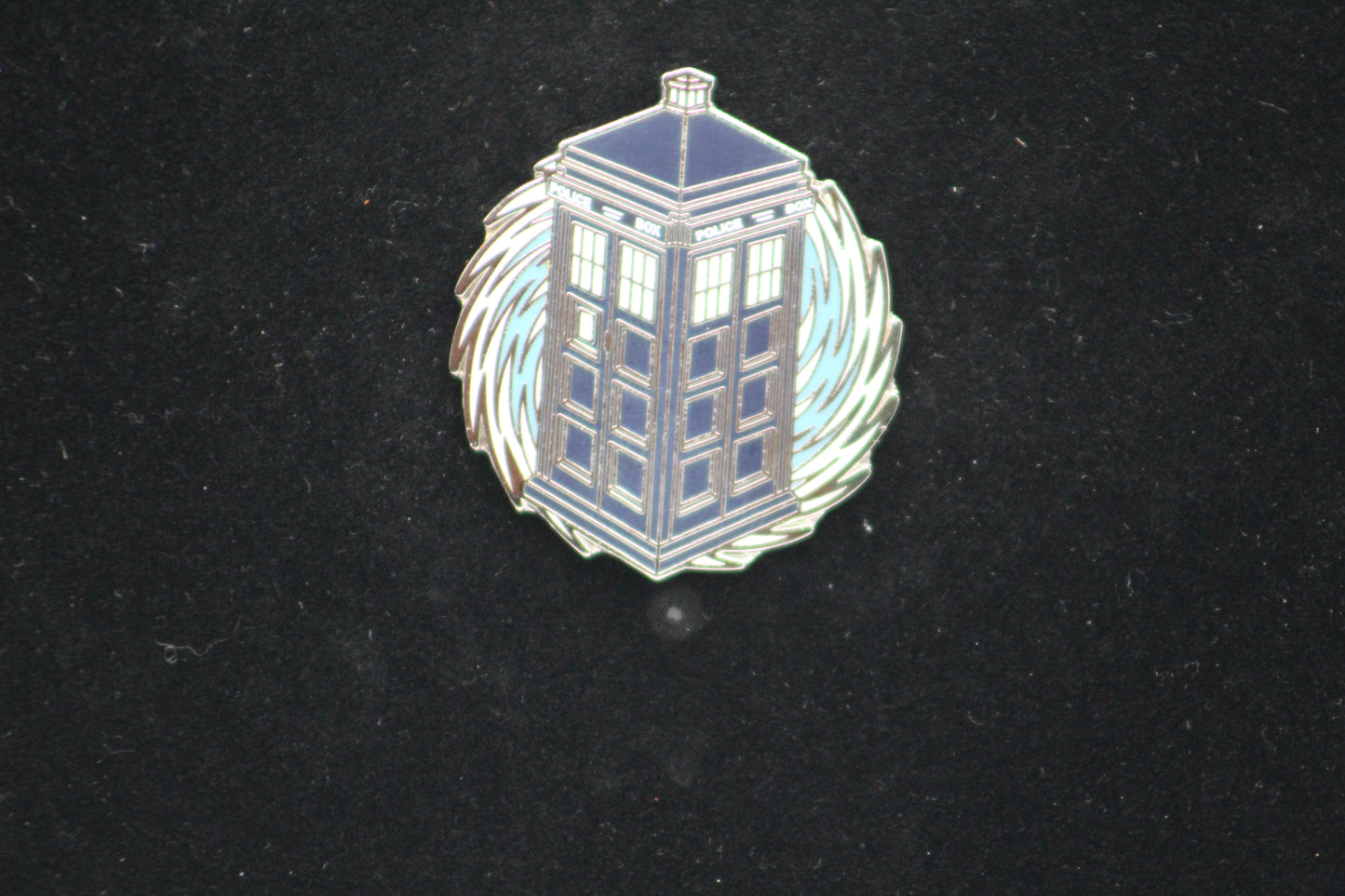 Doctor Who Tardis Pin