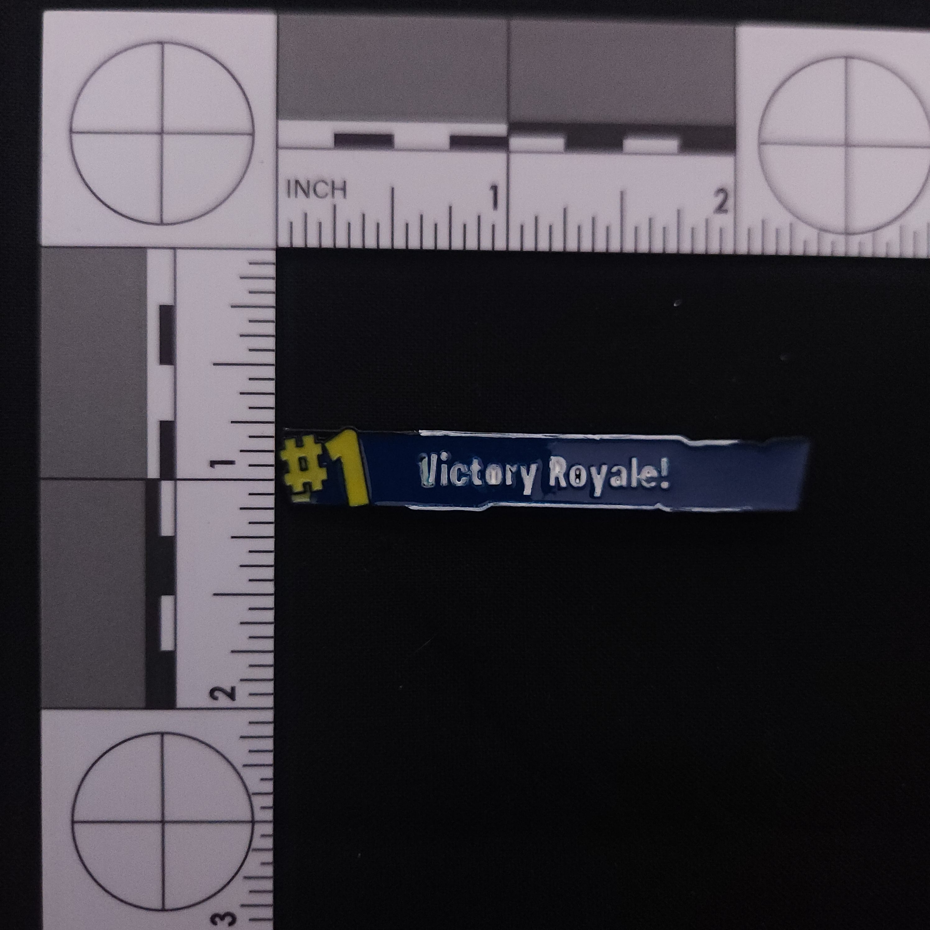 Fortnite Victory Royale Pin