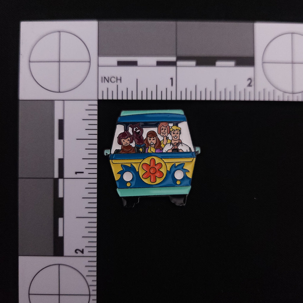 Scooby Door Mystery Machine Front Pin