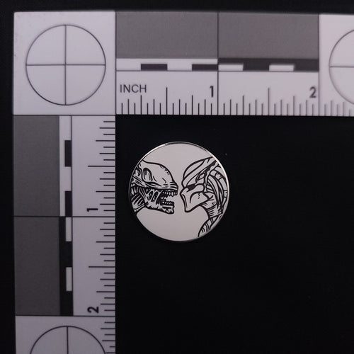Aliens Vs Predator Pin