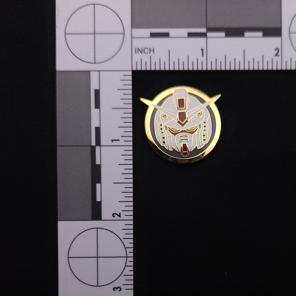 Mobile Suit Gundam RX-78-2 Gold Pin