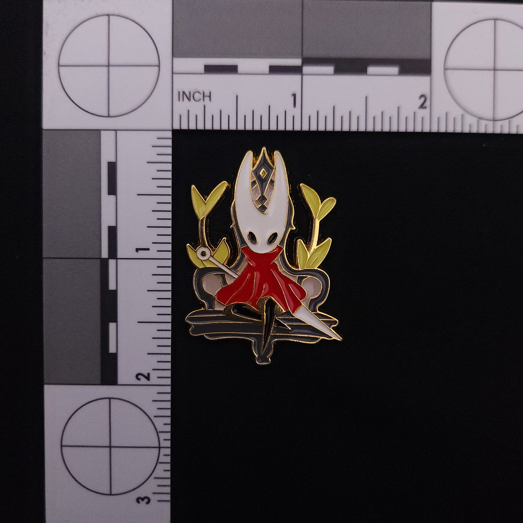 Hollow Knight Silk Song Hornet Resting Pin