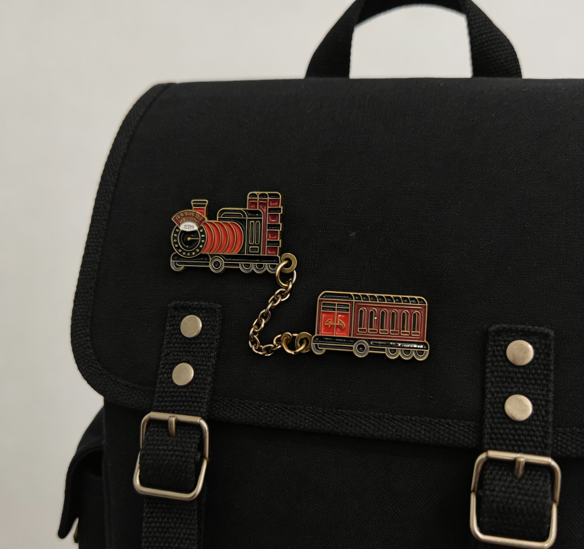 Harry Potter Hogwarts Express Pin