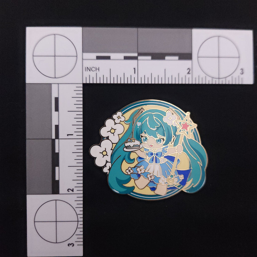 Hatsune Miku Chibi Miku Pin