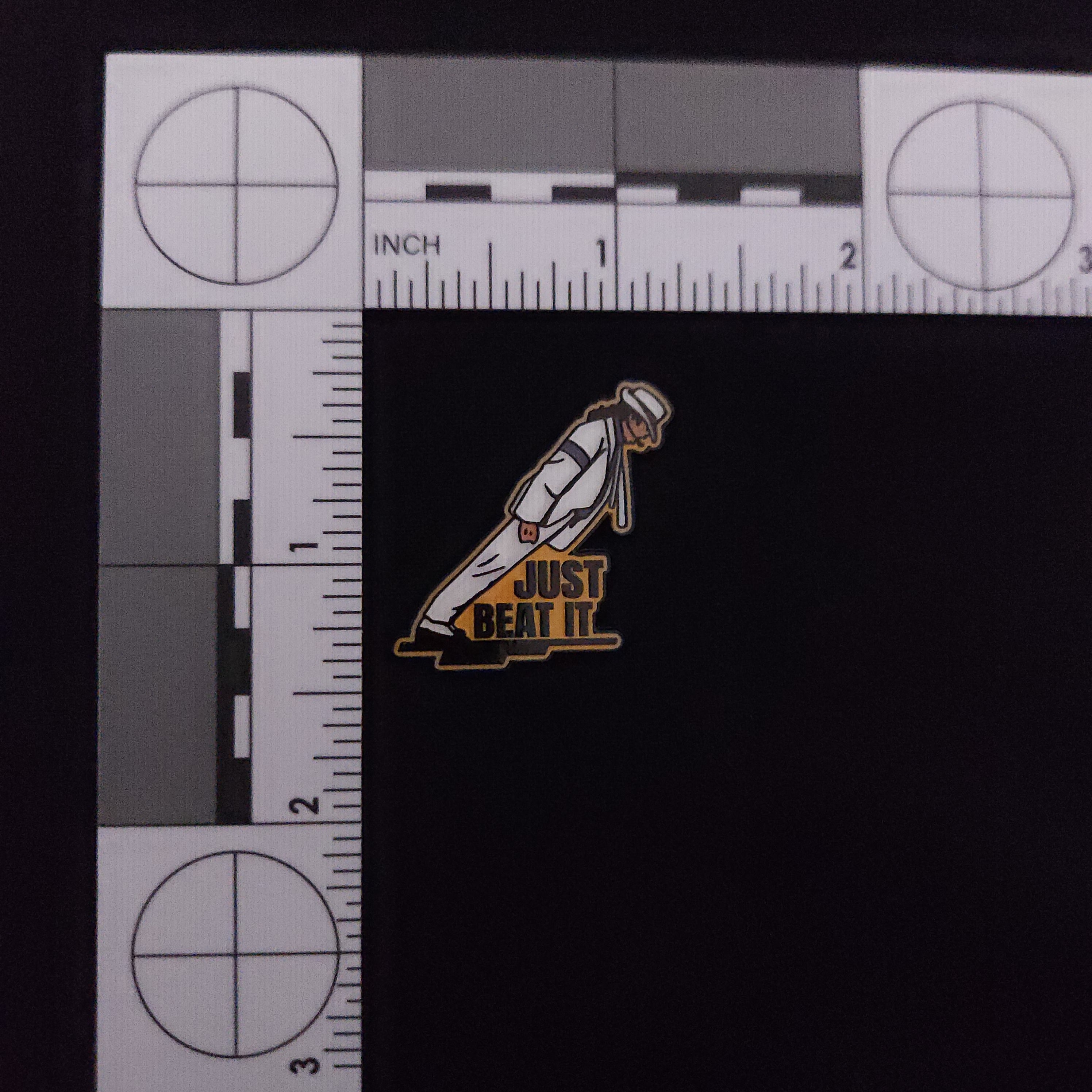 Bands Michael Jackson Just Beat It Pin