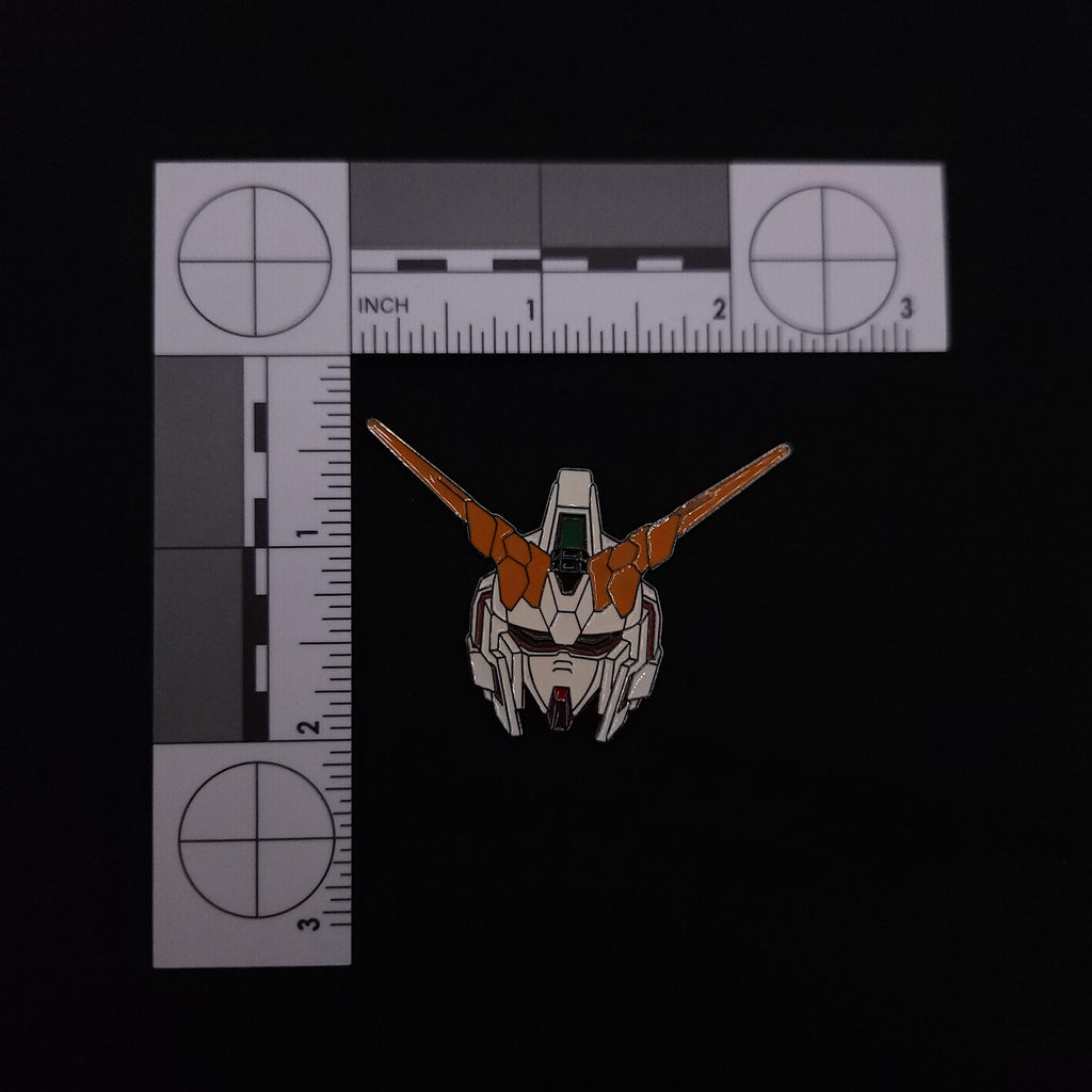Mobile Suit Gundam RX-0 Unicorn Gundam Pin