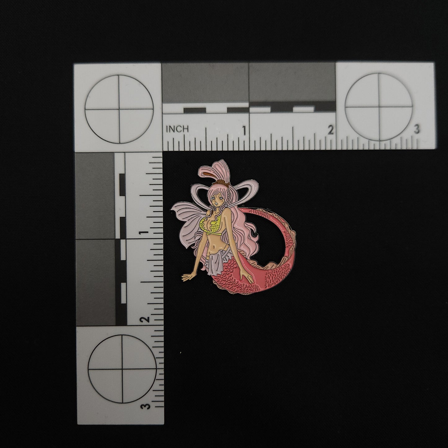 One Piece Princess Shirahoshi Pin