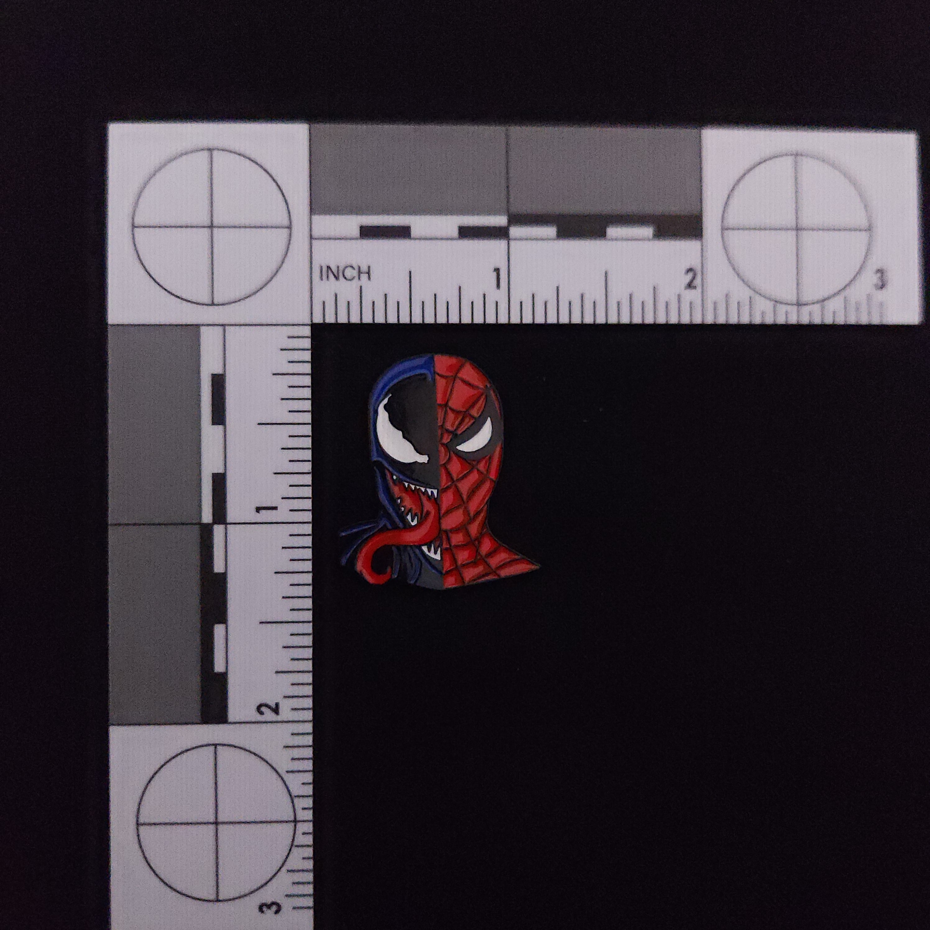 Marvel Spiderman x Venom Pin