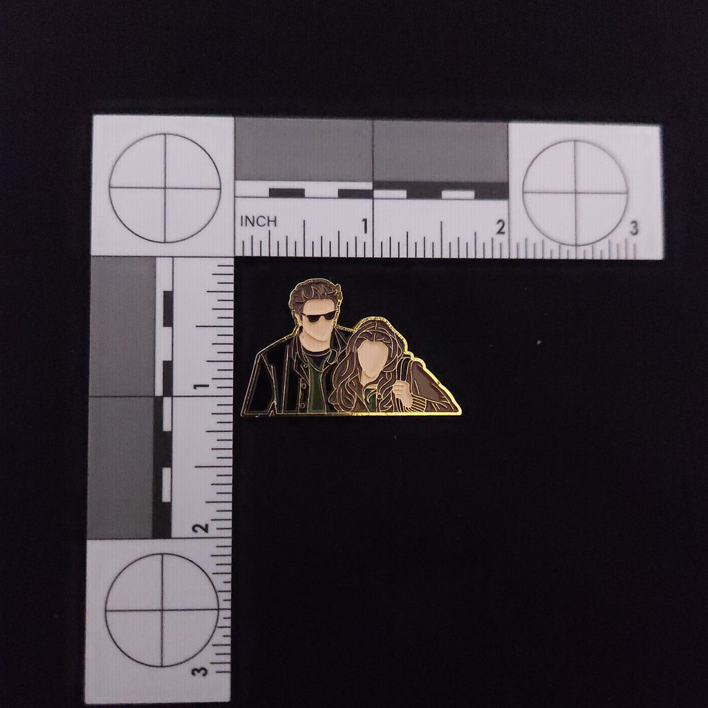 Twilight Edward and Bella Pin